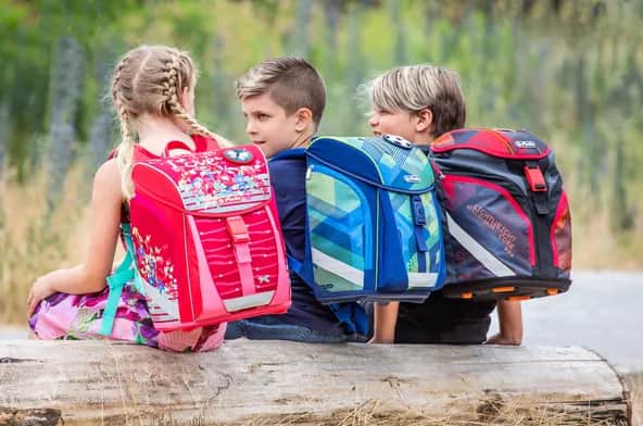 Tornister jaki kupić – kluczowe cechy dla zdrowia dziecka