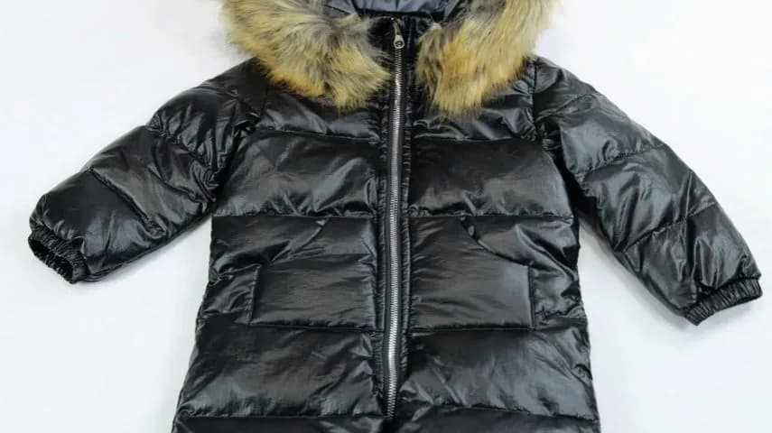 Najlepsze kombinezony niemowlęce Bonprix – ciepło i styl dla malucha