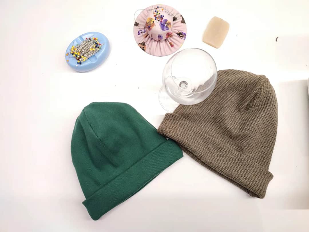 Czapka smerfetka jak uszyć - proste kroki i sprawdzone porady