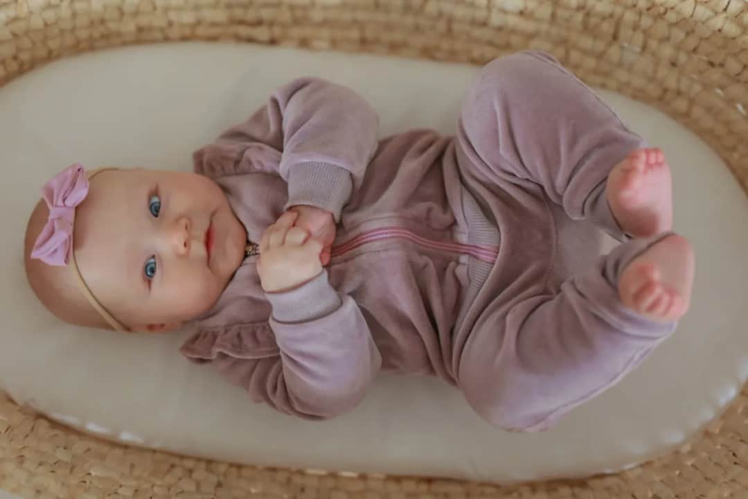 Welurowe body niemowlęce – komfort i bezpieczeństwo dla Twojego dziecka